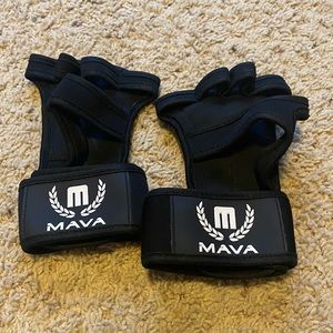 MAVA weightlifting gloves